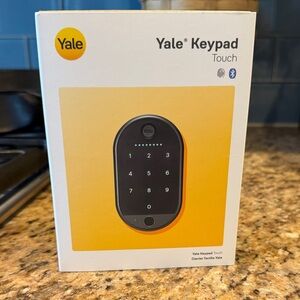 BRAND NEW Yale Keypad Touch
